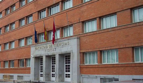 Facultad De Ciencias FÍsicas De La Universidad Complutense De Madrid