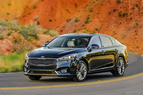 All New 2017 Kia Cadenza Makes North American Debut Wvideo Carscoops