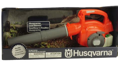 Husqvarna 125b Toy Kids Battery Operated Leaf Blower 585729101 Youtube