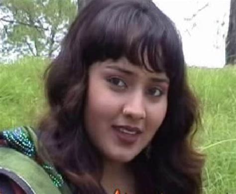 The Best Artis Collection Pashto Film Actress Nadia Gul New Pictures