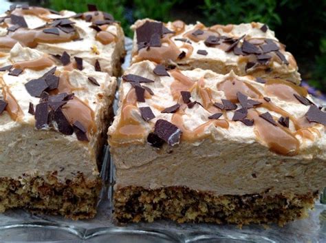 Cremige torten, saftige kuchen und fruchtige leckereien. Karamell- Nuss- Kuchen | Caramel kuchen, Karamellkuchen ...