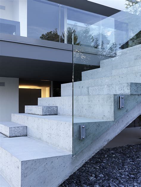 It eventually drills down to details like railing design, waterproofing, drainage. Modern Outdoor Stair Railing Designs And Ideas That ...