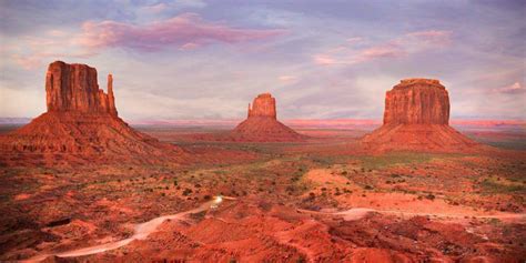 An Incredible View Of The Most Well Known Buttes At Monument Valley