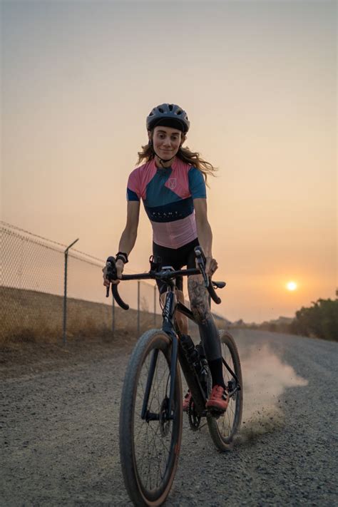Ig Erinohagainhealth Bicycle Girl Bikes Girl Road Cycling Road Bike Cycling Photos Gravel
