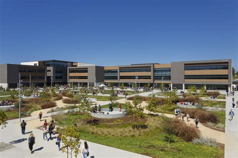 High School Receives High Honor For Design Transformation By Lpa Inc