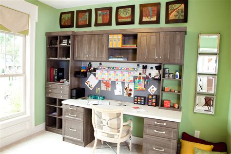 Keep your supplies and craft projects in check with these clever craft room organization ideas. Closet Factory Creates Organization Beyond Closets ...