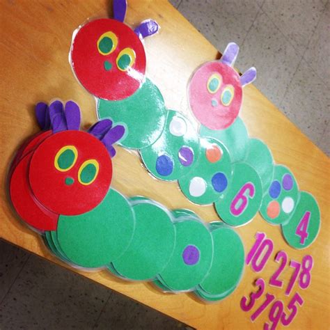 A Very Hungry Caterpillar Math Game 🍎🍐🍇🍉🍓🍭🍰🐛 Count The Dots And Match