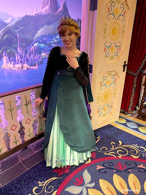 Anna and the king movie reviews & metacritic score: First Look: New Costumes for Anna and Elsa at Epcot - and ...
