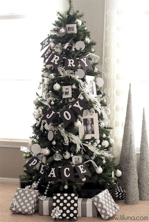 40 Most Loved Christmas Tree Decorating Ideas On Pinterest
