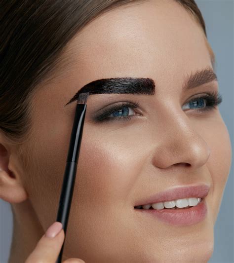 How To Do Eyebrows With Eyeshadow How To Fill In Brows With Eyeshadow
