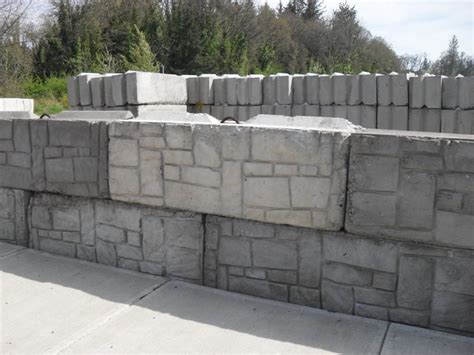 Concrete Block Retaining Walls How To Build A Block Retaining Wall