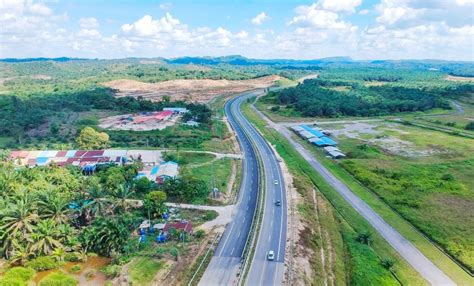 Pan borneo highway also known as trans borneo highway, is a road network on borneo island connecting two malaysian states, sabah and sarawak, with brunei. New funding cuts Sarawak Pan-Borneo Highway project costs ...