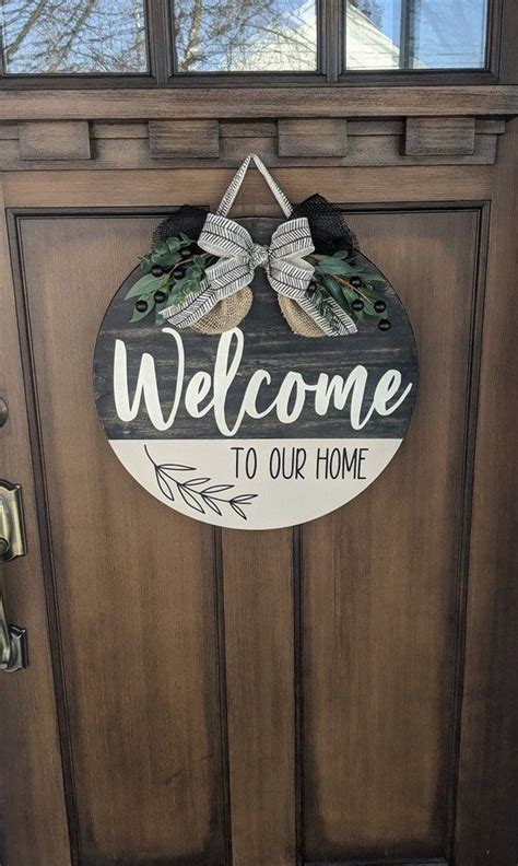 Wood Circle Welcome Sign Round Wood Sign Welcome Sign Etsy Door