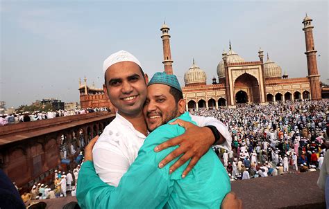 Muslims Around The World Celebrate Eid Al Fitr Al Jazeera