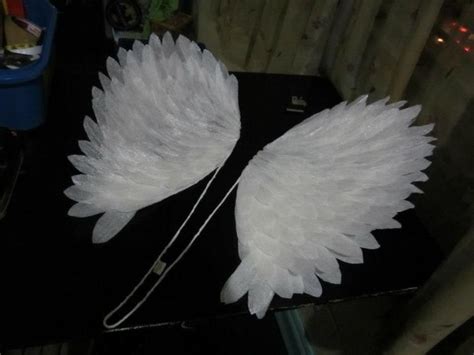 Ver más ideas sobre hacer alas de angel, alas de ángel, decoración navideña. Alas de Ángel para disfraz de / Paso 4: Liga y Velcro ...