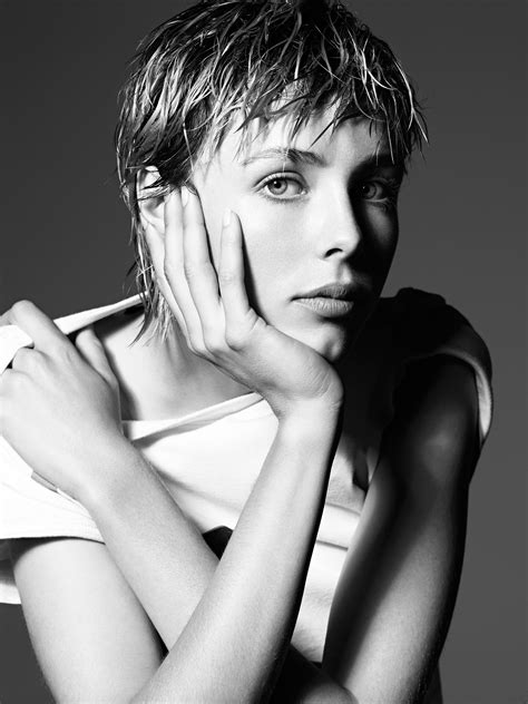 Model And Ysl Perfume Muse Edie Campbell Shares Her Beauty Secrets Vogue