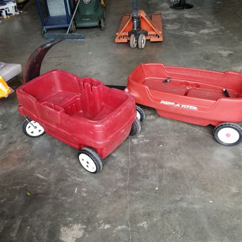 Radio Flyer And Step 2 Wagon Big Valley Auction