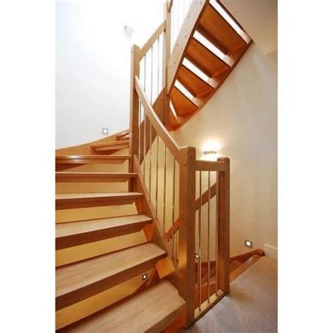 Modern Wooden Staircase At Rs 8000running Feet Wooden Stairs In