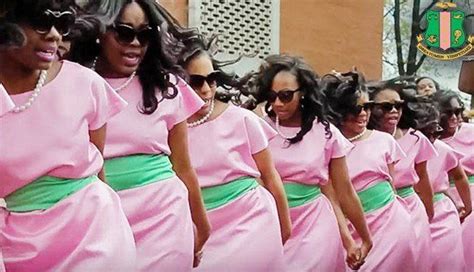 Skee Wee This Video Of Alpha Kappa Alpha Presenting Its Newest Line At