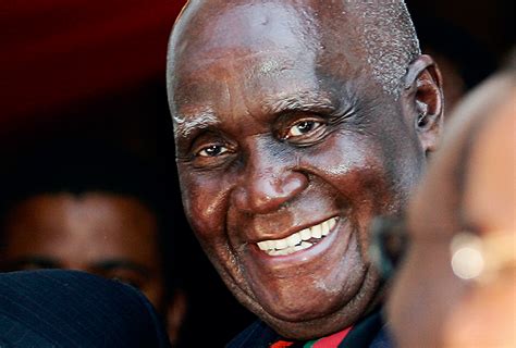 Zambia Former President Kenneth Kaunda Receives Noble Peace Award