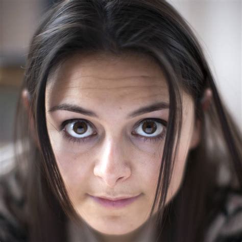 Women With Brown Eyes Most Likely To Feel Sad Over Bad Weather Hale