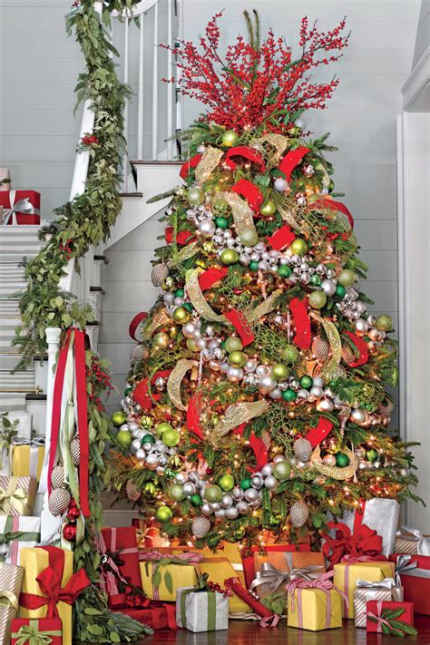 9 how to decorate a christmas tree professionally with ribbon. New Ideas for Christmas Tree Garland - Southern Living