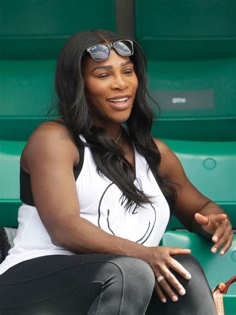 Pregnant Serena Williams Maintains Training Regimen