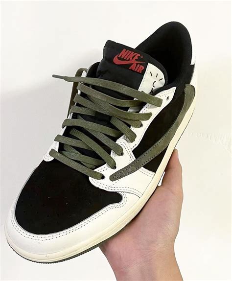 Travis Scott X Air Jordan 1 Low “olive” In Arrivo Una Nuova Versione