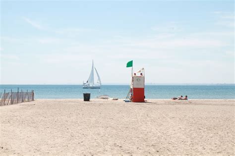 Hanlans Point Torontos Clothing Optional Beach Is Re Opening Soon Xtra Magazine
