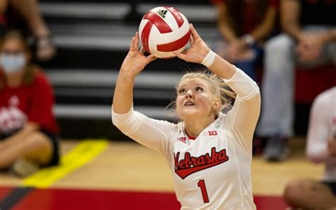 Husker Volleyball Ends Regular Season With Win Over No 6 Purdue Kfor