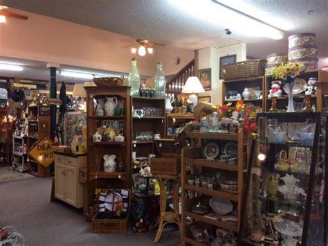 You May Never Want To Leave The Bay Antique Center A Massive Antique