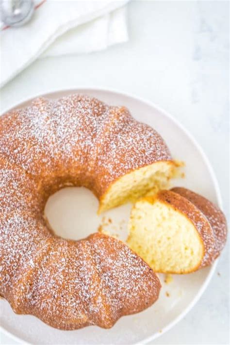While pound cake has traditionally been made with a pound each of butter, sugar, eggs, and flour, i've made some small adjustments for the best flavor (hello. Vanilla Pound Cake Recipe - A Classic Twist
