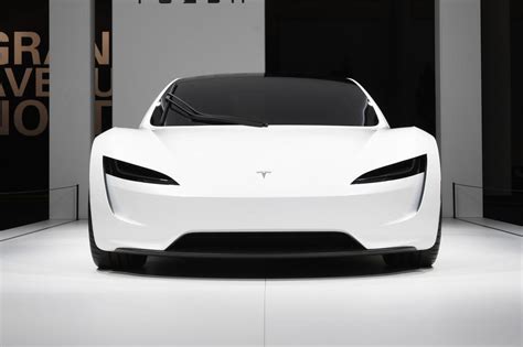 The showcase of tesla provides a glimpse of the interior of the supercar which is probably elon musk has stated that the tesla model y will probably enter the production phase during the first half of 2020. tesla-roadster-2020-003 - Sekiz Silindir