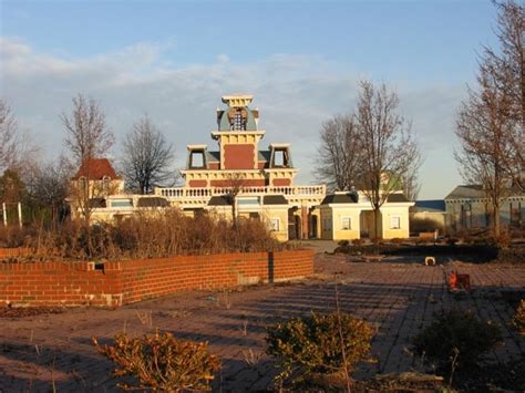 Geauga Lake The Abandoned Theme Park In Ohio