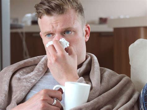 How To Stop A Runny Nose 5 Natural And Home Remedies