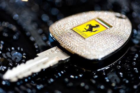 Ferrari keys by klassik car keys are made without electronics. Ferrari Car Key Encrusted With 1,160 Diamonds - eXtravaganzi