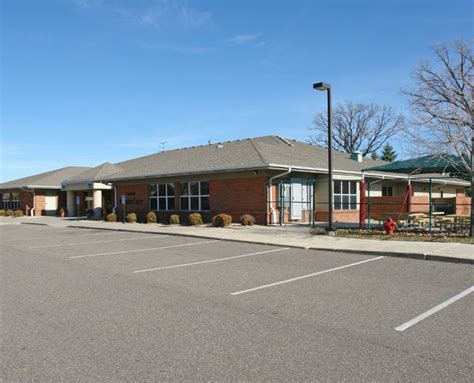 Eden Prairie Montessori Preschool In Eden Prairie And Golden Valley Mn Peaceful Valley