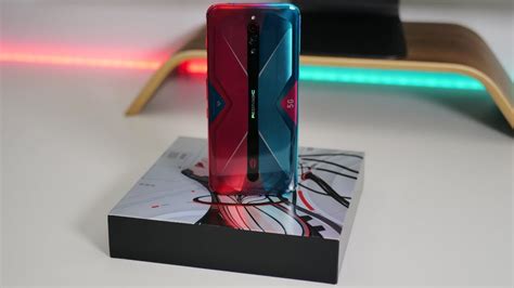 The nubia red magic 5g is a 6.65 phone with a 1080x2340p resolution display. Nubia Red Magic 5G - Unboxing, Setup, and Review - (4K 60P ...