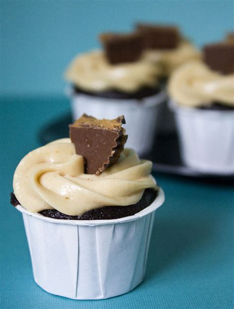 Erica S Sweet Tooth Chocolate Cupcakes With Peanut Butter Frosting