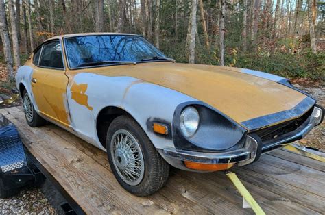 240z Front Barn Finds