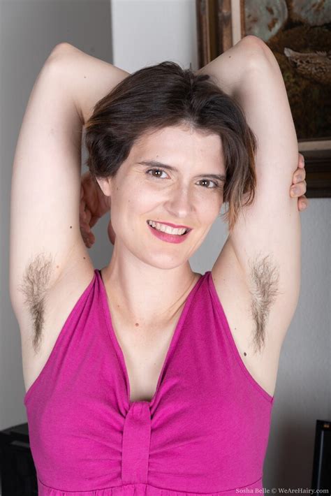 Free Porn Albam Sosha Belle Strips Naked At Her Work Desk Hairy
