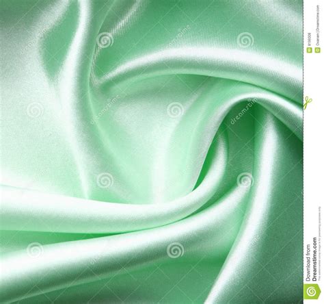 36 Green Silk Wallpaper