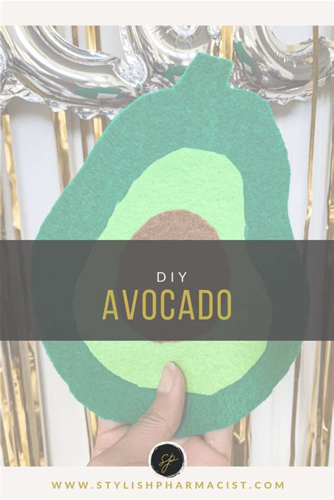 Diy easy highchair banner for your baby girl's first birthday! DIY Avocado High Chair Banner | High chair banner, Birthday highchair, Diy