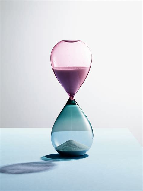 A Handblown Hourglass For Zen Timekeeping How To Spend It