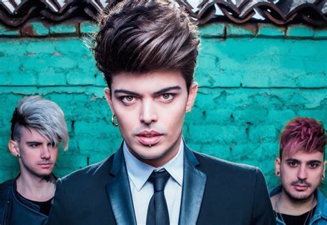 Kolors tiktok remix #kolorstiktokremix #kolors #tiktok compilation #tiktoksong #montebooker purple tree, plus i got this brown in. I THE KOLORS SONO TORNATI - Radio Pico