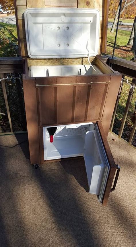 Towel Warmer And Fridge Hot Tub Deck Hot Tub Landscaping Hot Tub Backyard