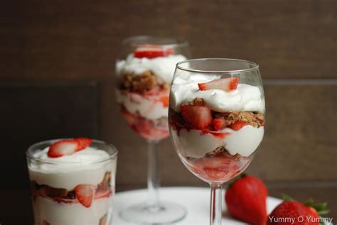 Strawberry And Cream Parfait Yummy O Yummy