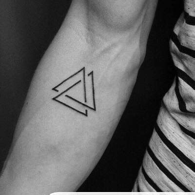Jason claims to have received this tattoo as the source of. Was hat dieses tattoo/Freundschaftstattoo für eine Bedeutung?