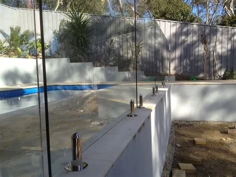 Frameless Glass Balustrades Spigot Polished 316 Stainless Steel Cheap