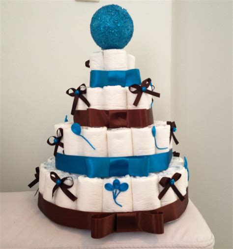 Pin de Jackeline De Leon en Manualidades | Tarta de pañales, Pastel de
